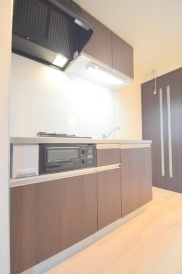 �y�L�b�`���z�@2���R�������O�����t�̃V�X�e���L�b�`��