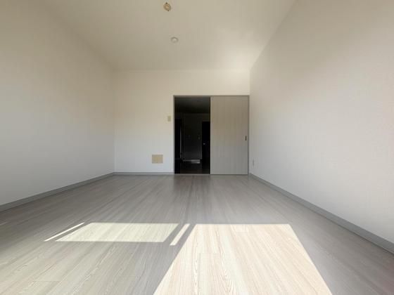 �y���̑������E�X�y�[�X�z�@