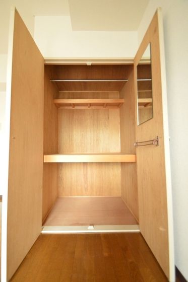 �y���[�z�@��e�ʂ̎��[