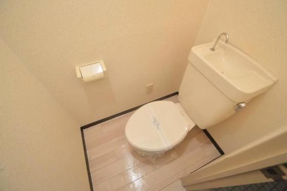 �y�g�C���z�@