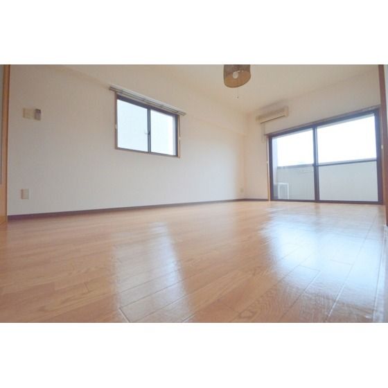 �y���̑������E�X�y�[�X�z�@