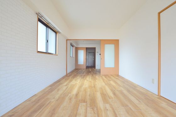 �y���̑������E�X�y�[�X�z�@�I�V�����ȃV�F�[�h�����v���A�N�Z���g�ƂȂ�Ƃ��Ă�������(^O^)