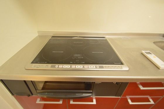 �y���̑��ݔ��z�@