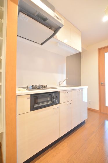 �y�L�b�`���z�@