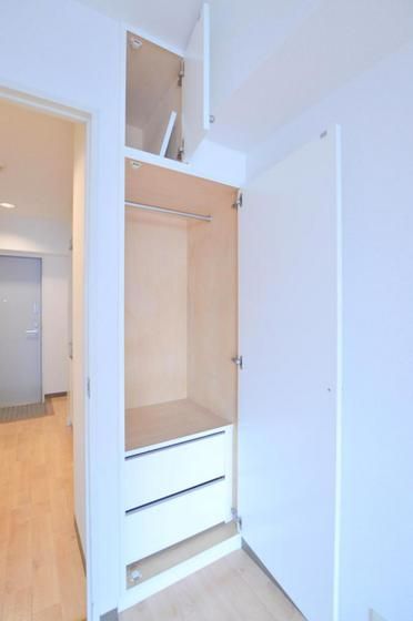 �y���[�z�@�N���[�[�b�g