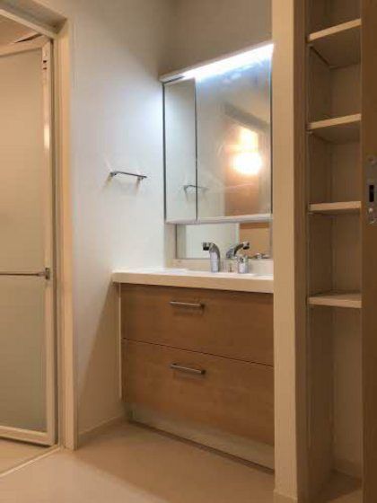 �y���ʏ��z�@