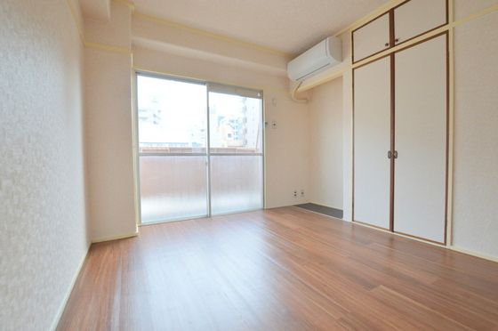 �y���̑������E�X�y�[�X�z�@