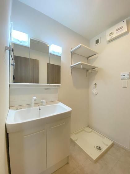 �y���ʏ��z�@