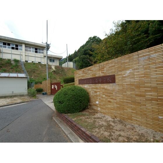 �y���Ӂz�@���w�Z