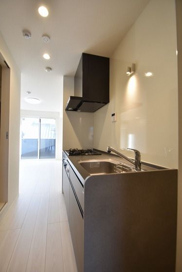 �y�L�b�`���z�@