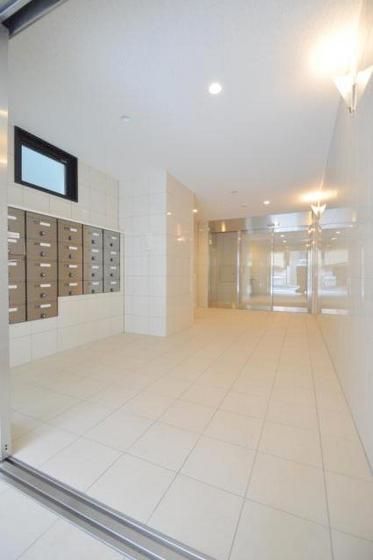 �G���g�����X