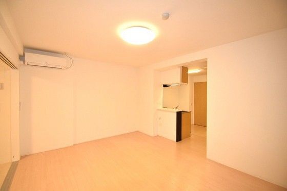 �y���̑������E�X�y�[�X�z�@