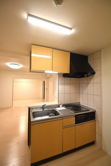 �y�L�b�`���z�@