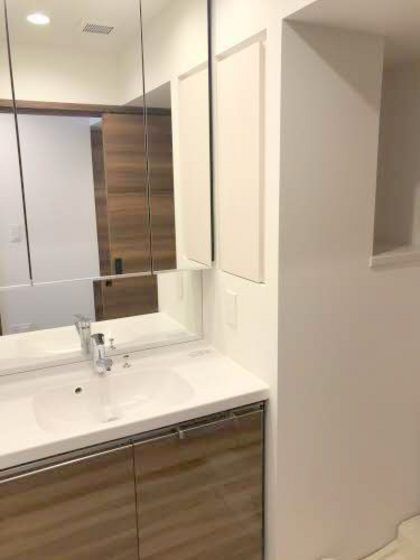 �y���ʏ��z�@