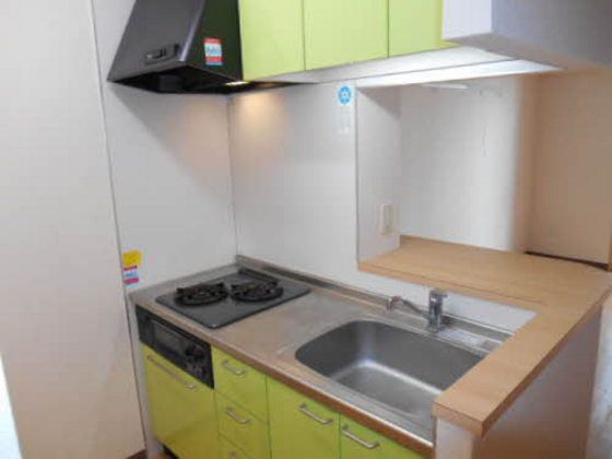 �y�L�b�`���z�@