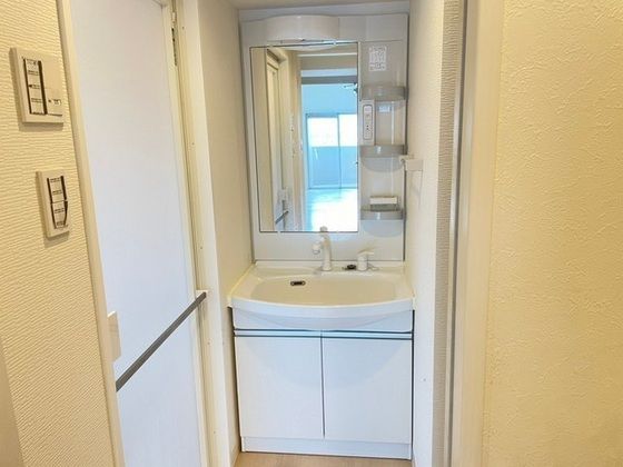 �y���ʏ��z�@