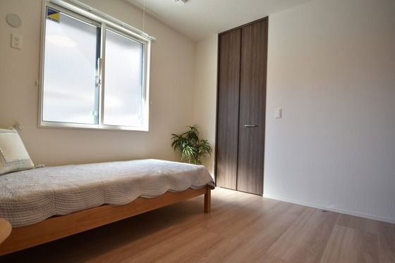 �y���̑������E�X�y�[�X�z�@