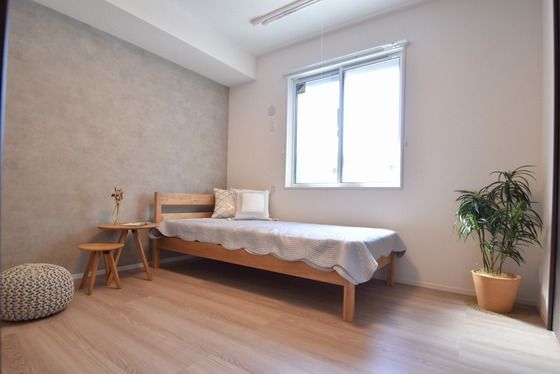 �y���̑������E�X�y�[�X�z�@