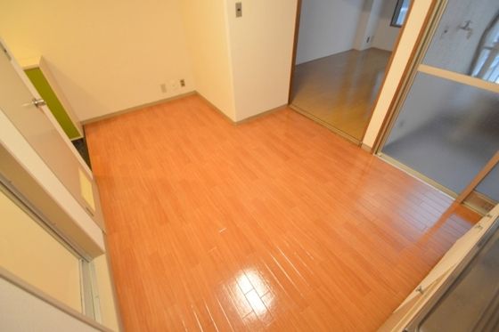 �y�����E���r���O�z�@�I�X�X��1�k�c�j