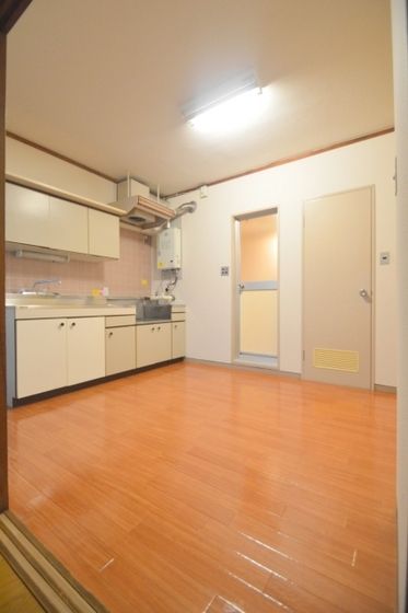 �y�����E���r���O�z�@�ʐ^�͑��̕����̕��ł��B����D��