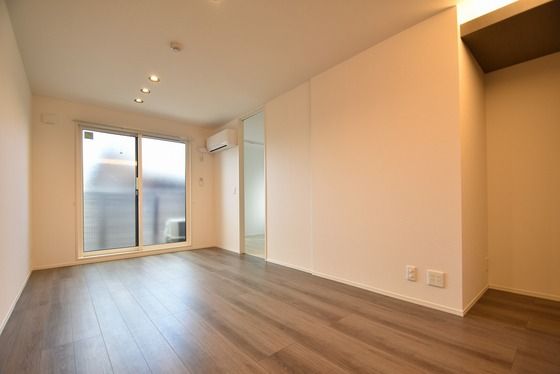 �y���̑������E�X�y�[�X�z�@