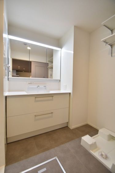 �y���ʏ��z�@