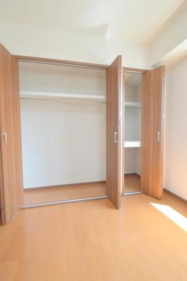 �y���[�z�@�N���[�[�b�g�[��