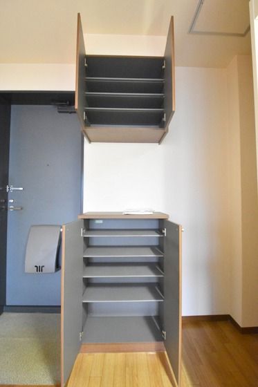 �y���[�z�@�V���[�YBOX��