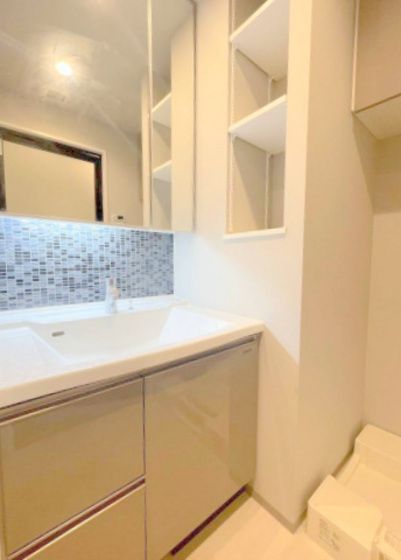 �y���ʏ��z�@