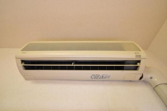 �y���̑��ݔ��z�@