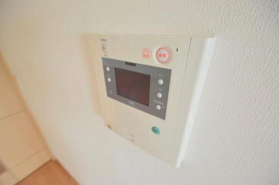 �y�Z�L�����e�B�z�@�I�[�g���b�N���j�^�[�z��