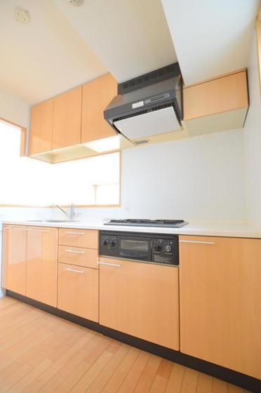 �y�L�b�`���z�@