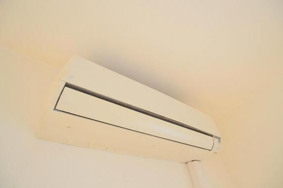 �y���̑��ݔ��z�@�e�����ɃG�A�R��������(^^)