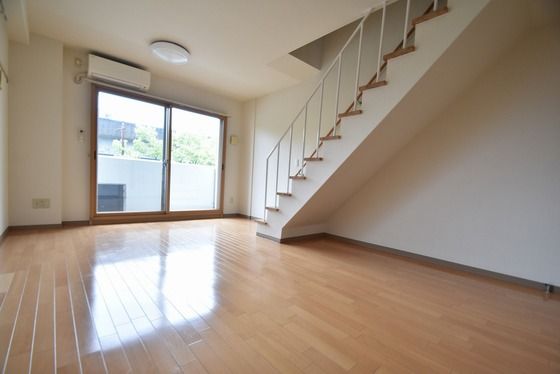 �y���̑������E�X�y�[�X�z�@