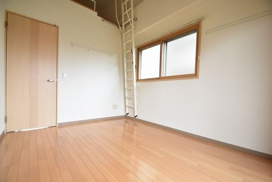 �y���̑������E�X�y�[�X�z�@