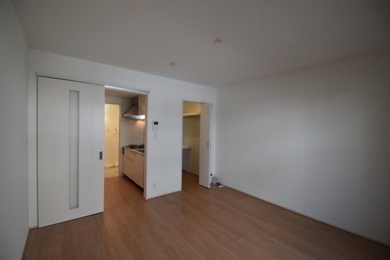 �y���̑������E�X�y�[�X�z�@