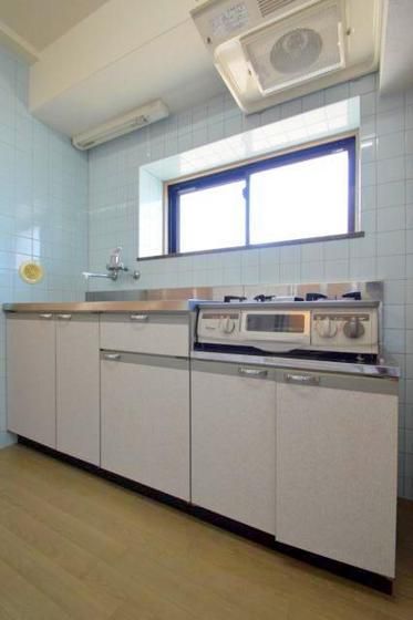 �y�L�b�`���z�@�ʐ^�͑��̕����̕��ł��B����D��