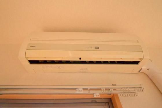 �y���̑��ݔ��z�@�G�A�R���L��