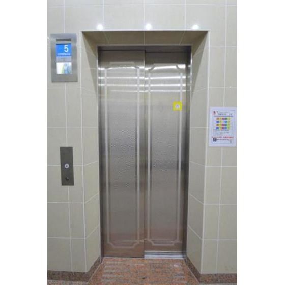 �G���x�[�^�[