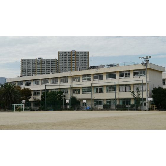 �y���Ӂz�@���w�Z