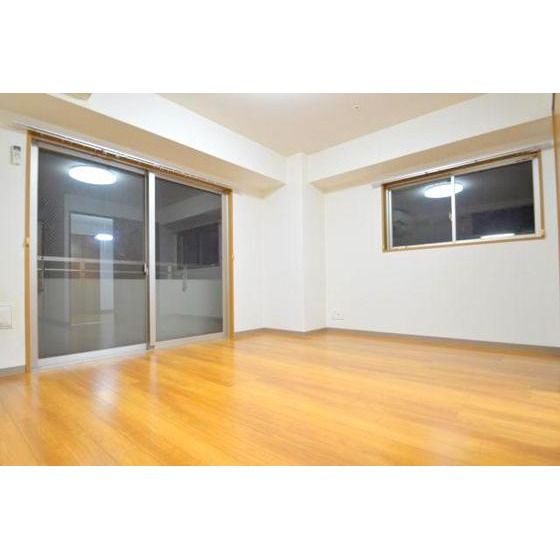 �y�����E���r���O�z�@���r���O10.4��