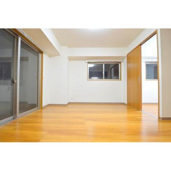 �y�����E���r���O�z�@���r���O10.4��