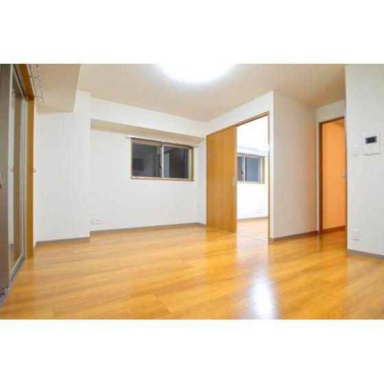 �y�����E���r���O�z�@���r���O10.4��