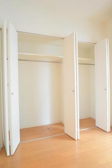 �y���[�z�@�N���[�[�b�g���L�߂ŉו��������������S��