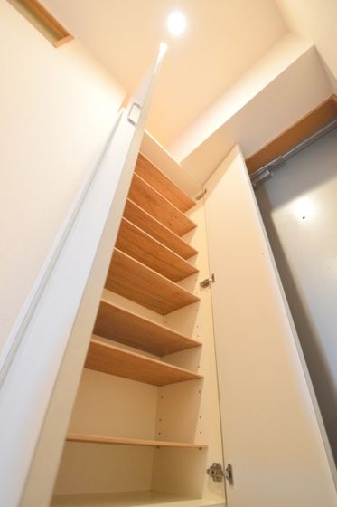 �y���ցz�@�V���[�Y�{�b�N�X����e�ʂł���