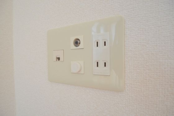 �y���̑��ݔ��z�@