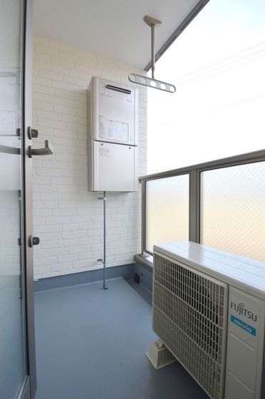 �y�o���R�j�[�z�@