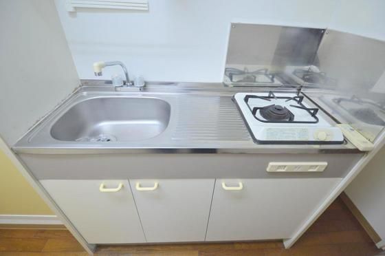 �y�L�b�`���z�@