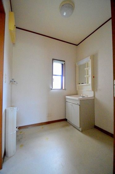 �y���ʏ��z�@