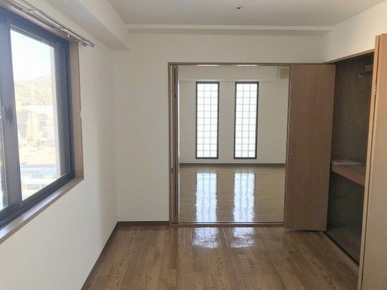 �y���̑������E�X�y�[�X�z�@